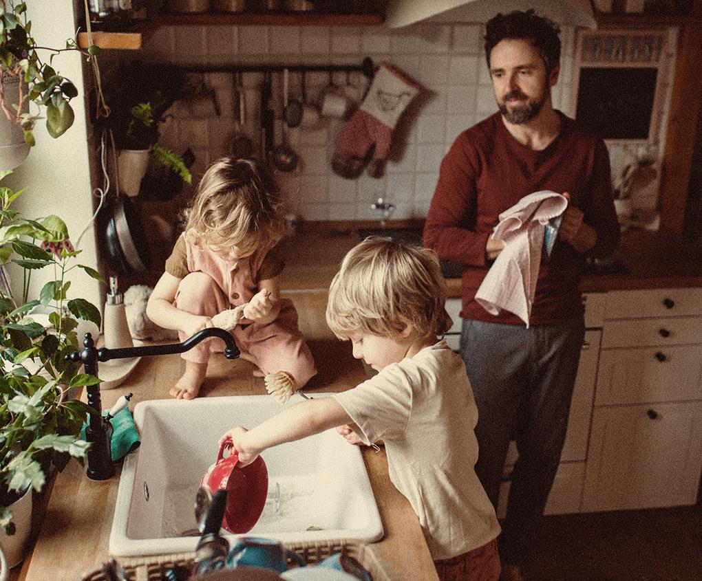Plug the sink when washing dishes.